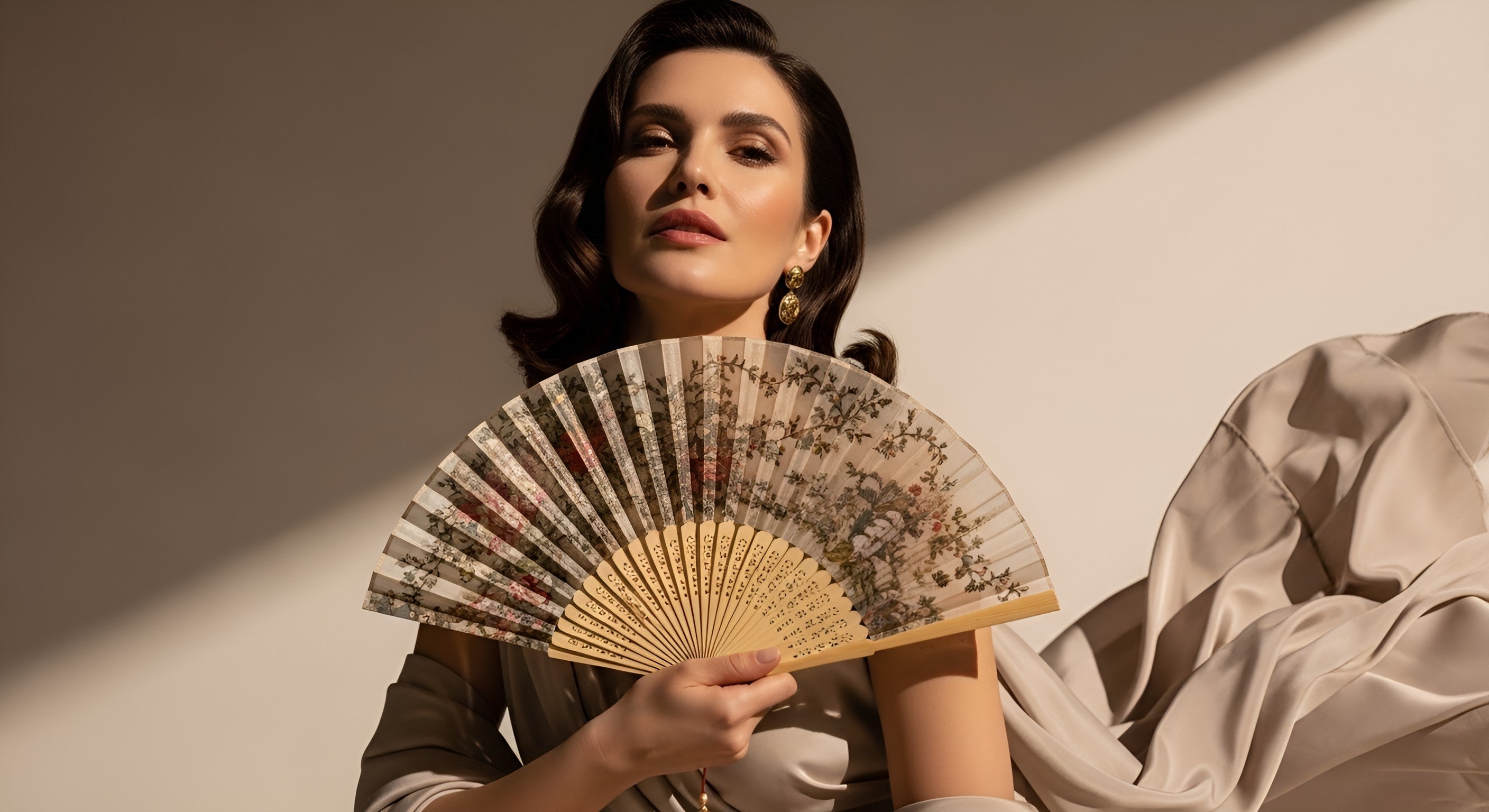 Vintage-Inspired Folding Fans for Modern Fashion